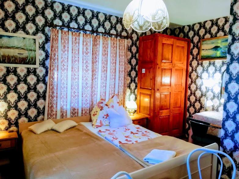Ilona Kis Kastely Panzio Hotel Keszthely Ngoại thất bức ảnh